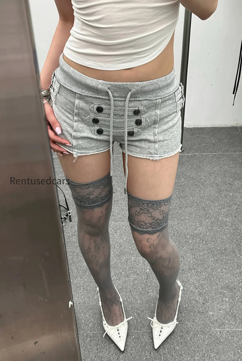 chic-y2k-streetwear-distressed-denim-booty-shorts